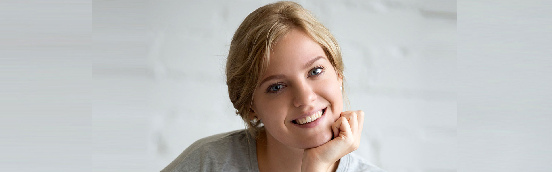 Chcesz zmienić swój uśmiech na lepsze – stomatologia estetyczna może pomóc Ci w osiągnięciu celu